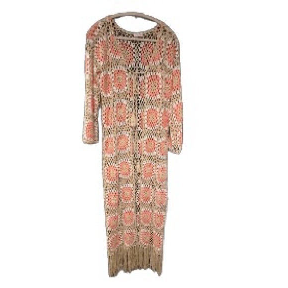 NWT Pink Lily Crochet Long Pink & Cream Cardigan! SZ- Medium 💕 - Picture 2 of 11